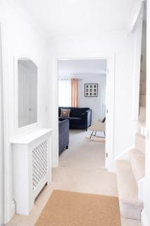 3BR Cambridge Home Garden Dual Parking Free Wifi & Parking - 6