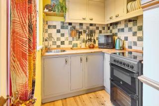 Host & Stay - Ethelbert Cottage - 1