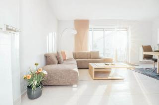 Stunning 2 bed Mamer free parking - 4