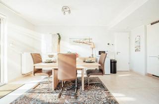 Stunning 2 bed Mamer free parking - 9
