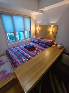 MPlace South Triangle Staycation in Quezon City by HARTCHOI - 0