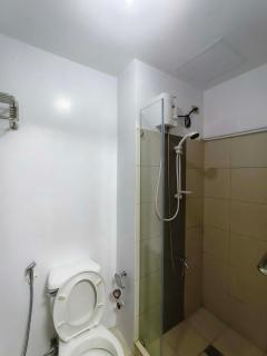 MPlace South Triangle Staycation in Quezon City by HARTCHOI - 1