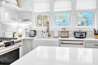 Barefoot Bungalow by Stay on 30a - 2