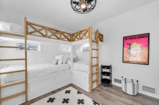 Off Piste Cottage by Stay on 30a - 8