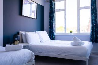 #142 Bournemouth Flat - Near AlumChine Beach - Sleeps 10 - Perfect for Families - 6