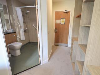 Jubilee First-floor Double Bedroom - 6