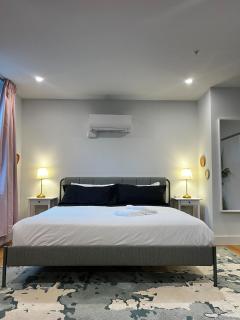 Pink Sunrise Studio #209, King Bed, Downtown, AC - 0