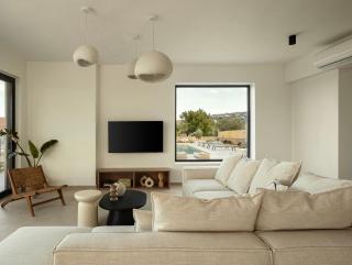 Plaka Oasis - Private Pool - Walk to Beach & Shops - 9