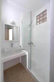 Luxury Paros Villa Villa Thoe Contemporary Luxury 3 Bedrooms - 1