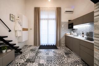 New Luxury Loft Studio in Budapest City Centre, next to Synagogue, near Deák Square, Quiet Courtyard, Air Conditioning, Fast WiFi, Hotel-Level Comfort - 6
