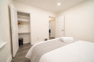 Cozy 3 Bedroom Home with 2 Bath Near Fanshawe - 7