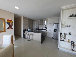 La Perla Blanca - Luxury 4BR 3BA Penthouse - 6
