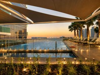 Heaven Escape surrounded by stunning golf view High floor -Netflix-GYM-pool -perfect vacations - 1