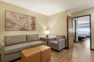 Best Western Plus Meridian - 6