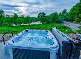 River Views and Private Hot Tub -- The Willow Cabin - 2