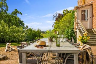 Unique Seaside Estate Perfect For Weddings, Events And Large Groups - 3