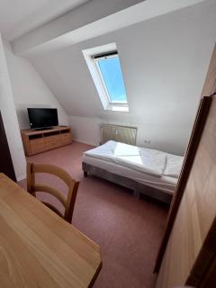 W&P Living Zi 5 Bräustüble FeWo 1 2OG l - 4