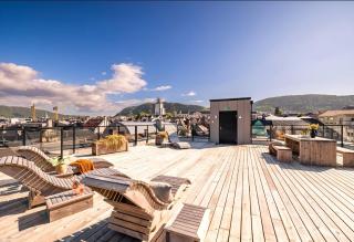 Rooftop terrace with mountain views - 0