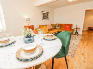 Clifton Lodge - 7