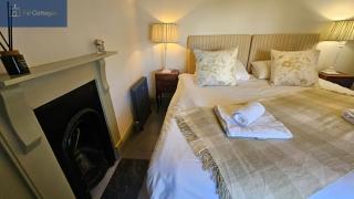 Red Cottage - 9