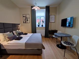 420 Welcome Inn Zizkov - 1