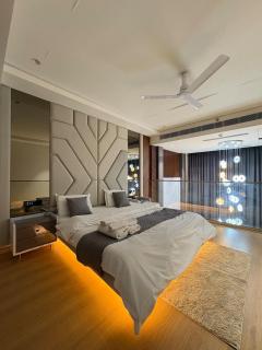 Lapstay LOFT1631-Duplex Balcony & Expressway View - 0