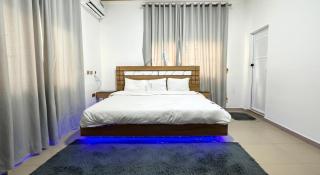 Dee OS' Hotel - 2