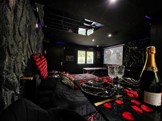 Obsidian Suite Love Room - 2
