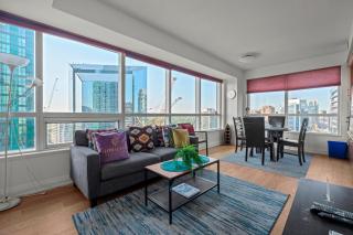 2BD 2BR Panoramic View Sheppard Metro Free parking in Downtown Toronto - 8
