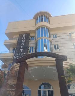 Sunset Hotel - 3