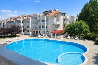 Sunny Beach Bravo 3 - 2BR Pool View Apartment - 1