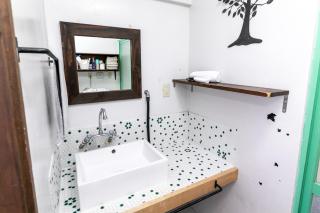 Island Inn Coconut - Vacation STAY 91432v - 1