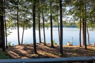 Lakefront Peninsula Retreat, 4BR with Private Dock! - 0