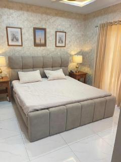 Sky Lux Penthouse Apartment Rooms - 0