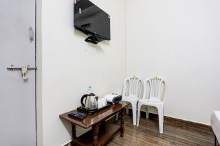 Hotel O by OYO Vaibhav Lakshmi In - 3