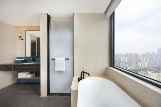 Four Points by Sheraton Chongqing Yuzhong Peninsula - 2