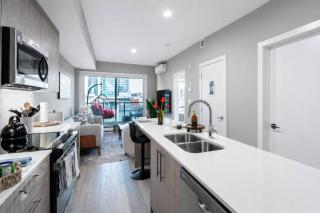2 King Beds New Building Walk to Stampede 17th Av - 7