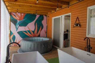 La Palma Suite 1 with outdoor tubs and jacuzzi - 8