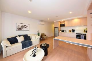 Spacious 2BR City Stay Near Christchurch CBD - 0