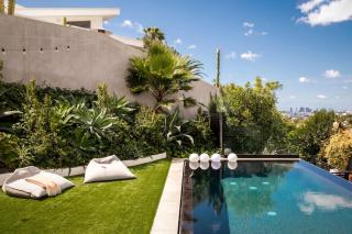 NEW! Hollywood Hills Sanctuary with Infinity Pool - 4
