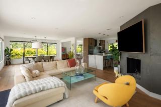 NEW! Hollywood Hills Sanctuary with Infinity Pool - 2