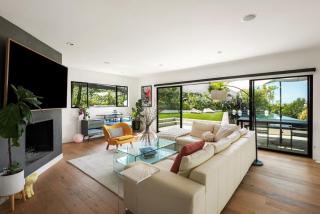 NEW! Hollywood Hills Sanctuary with Infinity Pool - 1