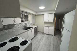 Cozy 2BR Basement Suite - FIFA Ready and Easy Access - 6