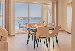 Vistamare Seafront Suites by Haven & Keys - 7