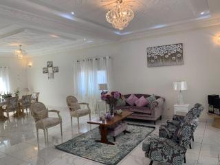 Linda's Guest House - 9