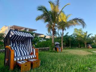 Your getaway in nature! Private garden & pool view - 3