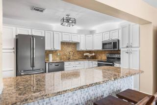 Oasis Spa House | Pool | Sauna | 4Bd | Hot Tub - 2