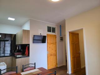 Modern 2-Bedroom Apt STARLINK WIFI AC North Paramaribo - 6