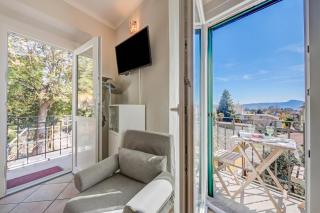 Nido Belvedere AC and Lake View - Happy Rentals - 9