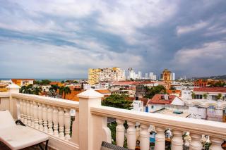 Estudio colonial con balcón, Plaza Santo Domingo con piscina - 9